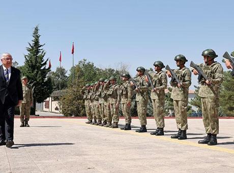 Bakan Güler, 23’üncü Piyade Tümen Komutanlığı’nda incelemelerde bulundu
