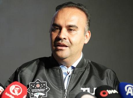Bakan Kacır: Ay’a milli uzay aracımızla gideceğiz