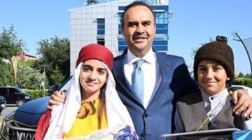 Bakan Kacır, Bingöl’de çeşitli ziyaretlerde bulundu