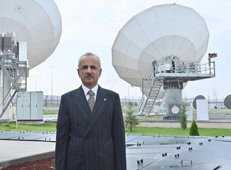 Bakan Uraloğlu: Geleceğin uydularını gençler tasarlayacak