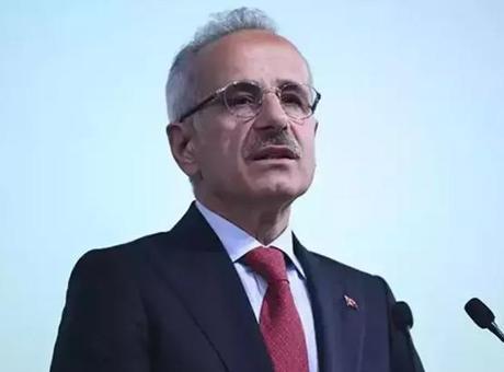 Bakan Uraloğlu, Kırşehir’de konuştu! ‘Bereketli ve verimli olsun’