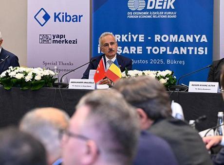 Bakan Uraloğlu, Romanya’da Yuvarlak Masa Toplantısı’na katıldı