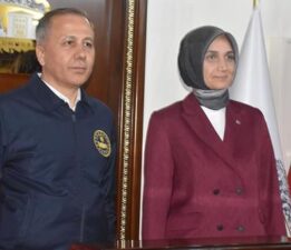 Bakan Yerlikaya, Afyonkarahisar’da ziyaretlerde bulundu