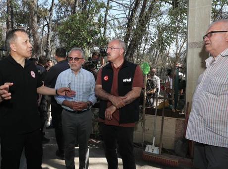 Bakan Yerlikaya: Çanakkale’de 2 bin 945 aboneye enerji verilmeye başlandı