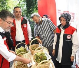 Bakan Yumaklı: Fındıktaki zirai dondan kaynaklı zarar için 2,3 milyar lira tazminat ödenecek
