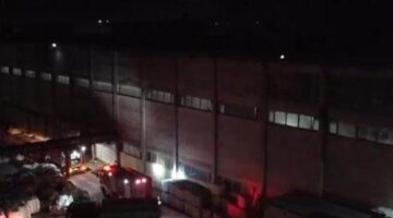 Balıkesir’de kağıt fabrikasında korkutan yangın