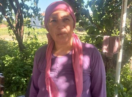Balıkesir’deki depremde son anda enkaz altında kalmaktan kurtuldu