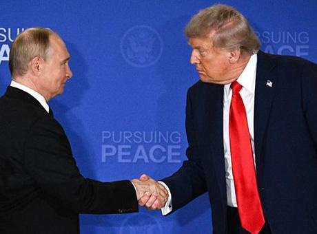 Barış masasında Trump mı olacak? ABD ve Rusya’dan kritik açıklama!