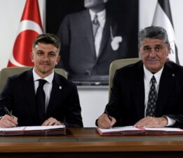 Beşiktaş, Rıdvan Yılmaz’ı açıkladı: Sözleşme ayrıntısı netleşti!