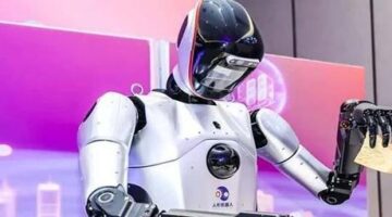Böyle robot görülmedi! Aynı anda birden çok işi yapabiliyor