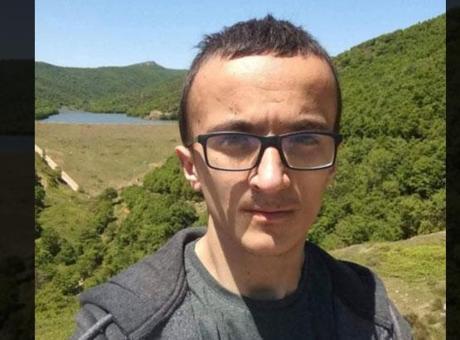 Bursa’da korkunç ölüm: Başı çekyatın altına sıkışmış halde bulundu