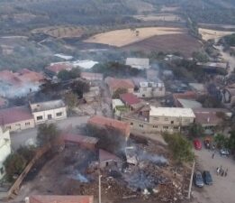 Çanakkale’de orman yangını! Yanan alanlar havadan görüntülendi