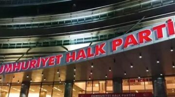 CHP’den bir istifa haberi daha! Uşak İl ve Merkez İlçe yönetimleri istifa etti