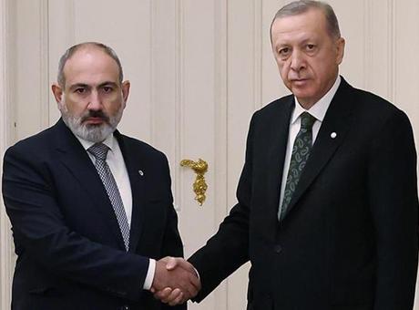 Cumhurbaşkanı Erdoğan, Ermenistan Başbakanı Paşinyan ile telefonda görüştü