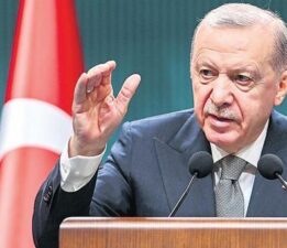 Cumhurbaşkanı Erdoğan NSosyal’e katıldı ve ilk paylaşımını yaptı: ‘Beton duvarlar arasında bir çiçek açtı’