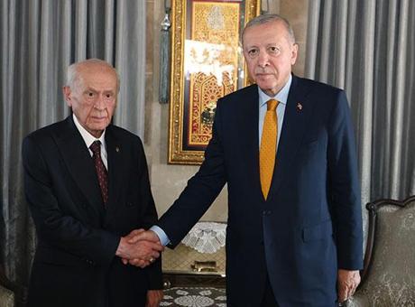 Cumhurbaşkanı Erdoğan ve Bahçeli, Ahlat’ta bir araya geldi