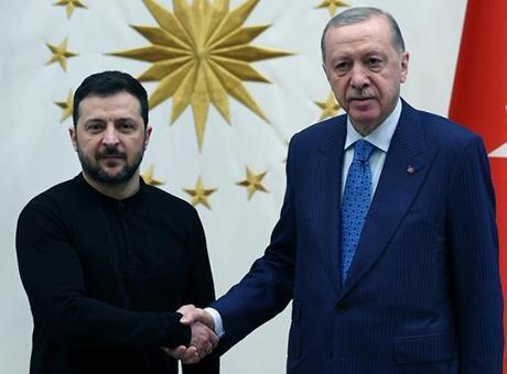 Cumhurbaşkanı Erdoğan’dan barış diplomasisi: Zelenski ile telefonda görüştü