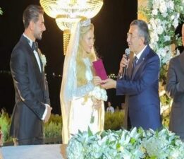 Cumhurbaşkanı Yardımcısı Yılmaz İstanbul’da düğüne katıldı! ‘Evlilikleri kolaylaştıralım’