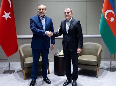 Dışişleri Bakanı Hakan Fidan, Azerbaycanlı mevkidaşı Bayramov ile telefonda görüştü