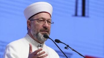 Diyanet İşleri Başkanı Ali Erbaş’tan ‘17 Ağustos Depremi’ paylaşımı