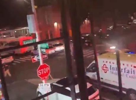 DÜNYA HABERLERİ: ABD’DE SİLAHLI SALDIRI! 3 ÖLÜ, 8 YARALI