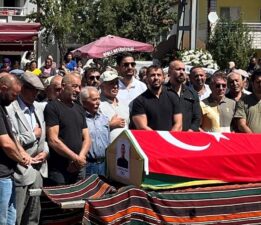 Dünya şampiyonu eski milli güreşçi son yolculuğuna uğurlandı