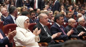 Emine Erdoğan’dan 30 Ağustos paylaşımı: Zaferin ruhu milletimizin yüreğinde ilelebet yaşayacak