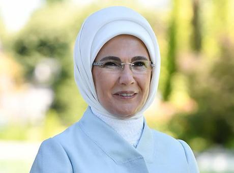 Emine Erdoğan’dan AK Parti’nin 24’üncü kuruluş yıl dönümü paylaşımı