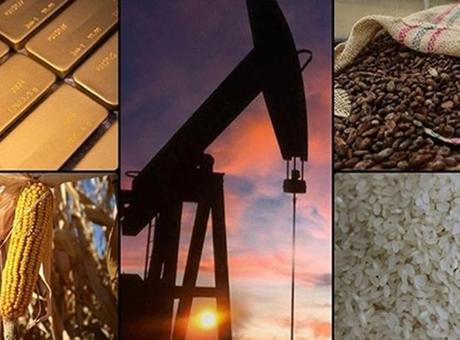 Emtia piyasaları makroekonomik gelişmelerle dalgalandı