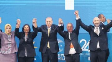 Erdoğan, AK Parti’nin 24. kuruluş yıldönümünde önemli mesajlar verdi: ‘Bizde emeklilik kenara çekilmek yok