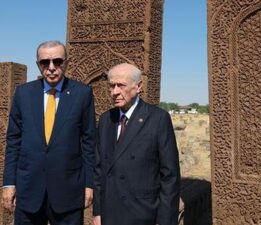 Erdoğan ve Bahçeli, Malazgirt Zaferi’nin 954. Yılında Ahlat’ta