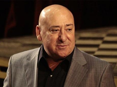 Eski Moskova Tiyatro Direktörü dolandırıcılık şüphesiyle gözaltında