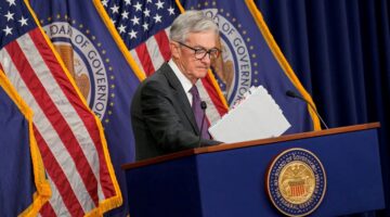 Fed Başkanı Powell’dan faiz indirimi sinyali