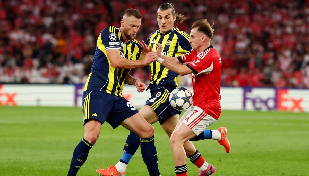 Fenerbahçe yoluna Avrupa Ligi’nde devam edecek: Benfica’nın galibiyet golü Kerem’den!