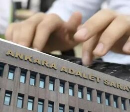 FETÖ dosyalarını kapatan zabıt katibi hakim karşısında: Başka yerde olsa yine yapardım