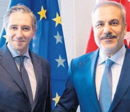 Fidan İrlanda’da Harris ile görüştü