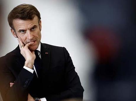 Fransa’da siyasi deprem: Macron için azil süreci kapıda!