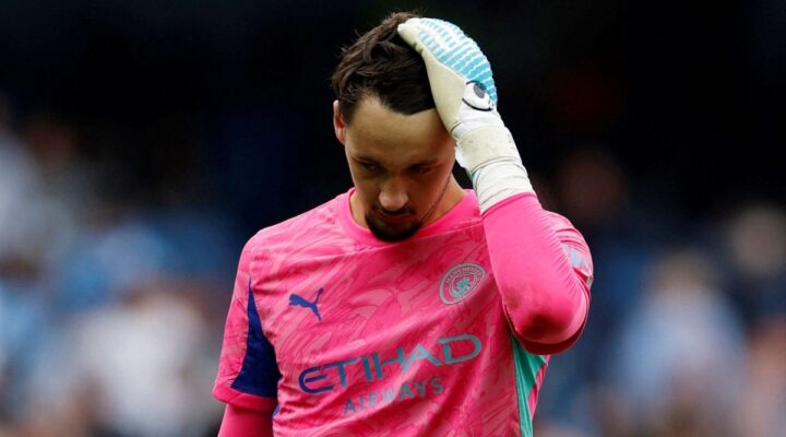 Galatasaray’ın listesindeki Ederson yerine kaleye geçti: Trafford takımına şoku yaşattı