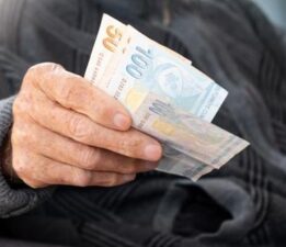 HABERLER: Emekliler dikkat! Bankalardan emekli maaş promosyon yarışı: En yüksek emekli promosyonu ödemesi ne kadar?