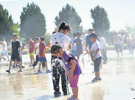 Hafta ortasından sonra sıcaklıklar düşecek