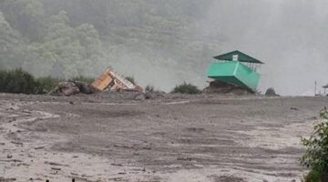 Hindistan’da heyelan felaketi! Onlarca kişiden haber alınamıyor