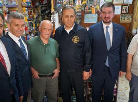 İçişleri Bakanı Yerlikaya, Artvin’de ziyaretlerde bulundu