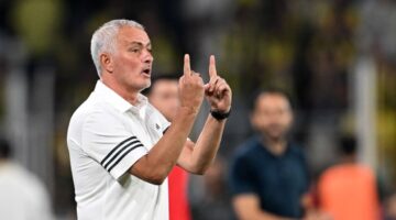 “İkisi de fantastik bir maç çıkardı” diyen Mourinho beğendiği futbolcuları açıkladı