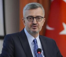 İletişim Başkanı Burhanettin Duran’dan tarihi geçit törenine davet