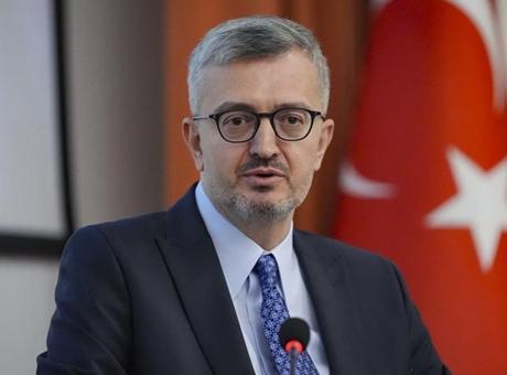 İletişim Başkanı Burhanettin Duran’dan tarihi geçit törenine davet