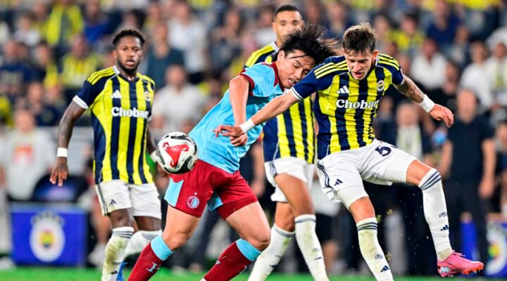 İnanmışlık, dayanışma, ustalar geçiti: Kadıköy ruhu geri döndü