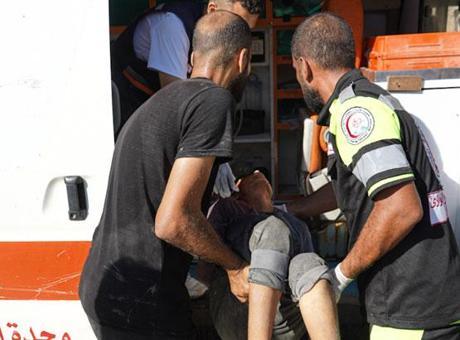 İsrail, Gazze’de yine yardım bekleyenleri vurdu