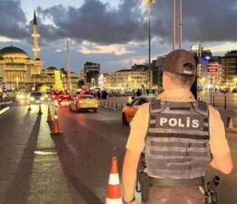 İstanbul genelinde ‘Huzur İstanbul’ uygulaması! Araçlar tek tek durduruldu