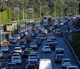 İstanbul trafiğine çözüm sinyali! ‘Otobüs öncelikli yol’