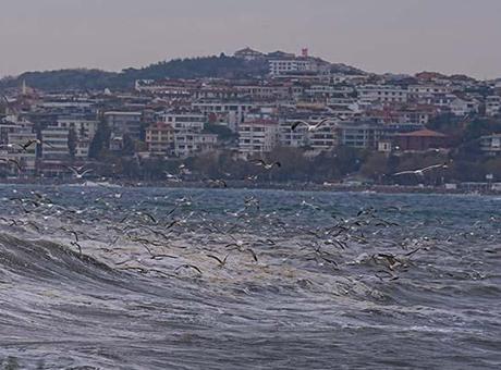 İstanbul ve Marmara’da fırtına uyarısı: AKOM’dan 15-16 Ağustos için açıklama
